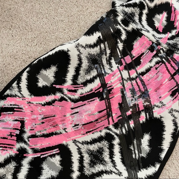 Herve Leger Bandage Dress (Black/White & Hot Pink) - Picture 7 of 10